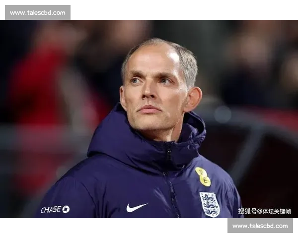 图赫尔更衣室暖心一幕:欧青赛夺冠后拥抱每位球员彰显领袖魅力